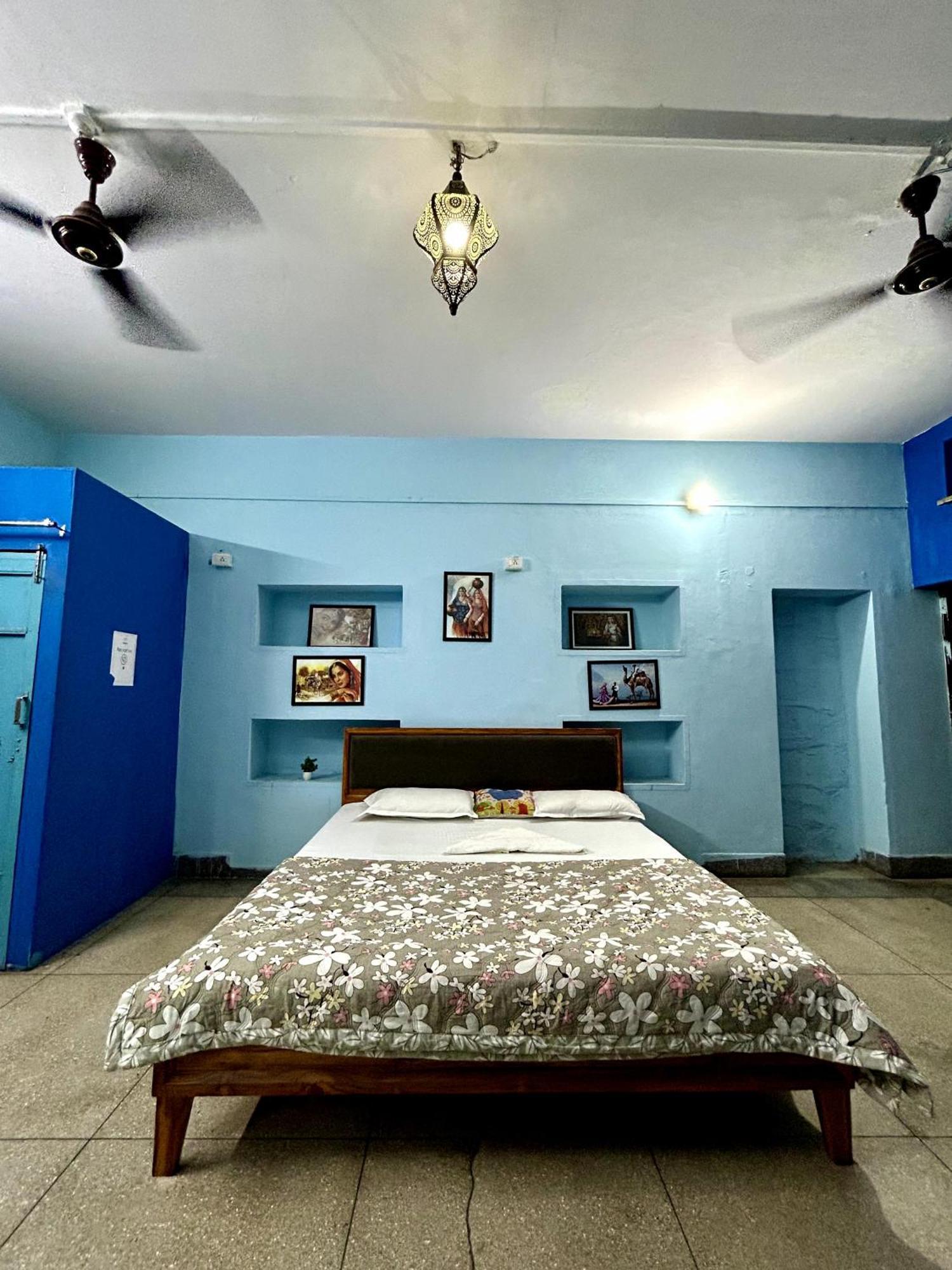 Blue Town Hostel & Cafe Jodhpur  Exterior photo